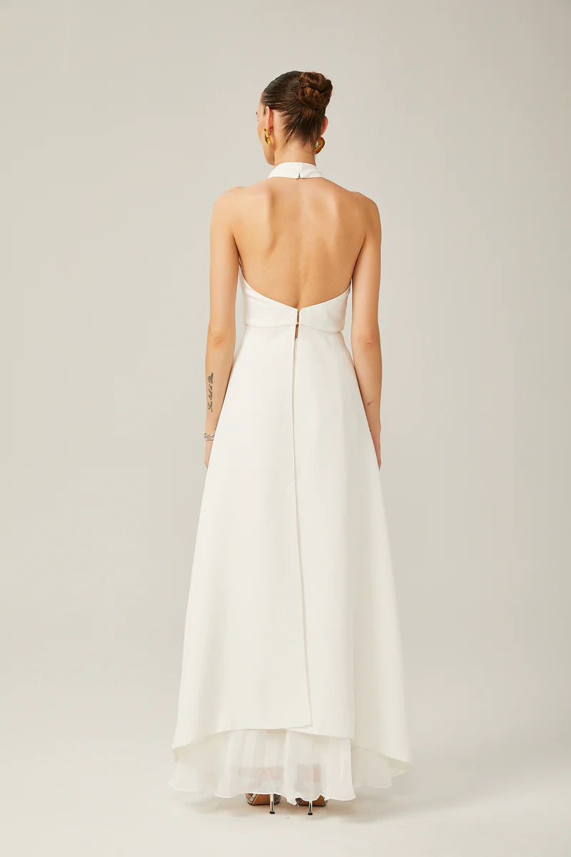 Vestido largo de capas con escote halter de Inés