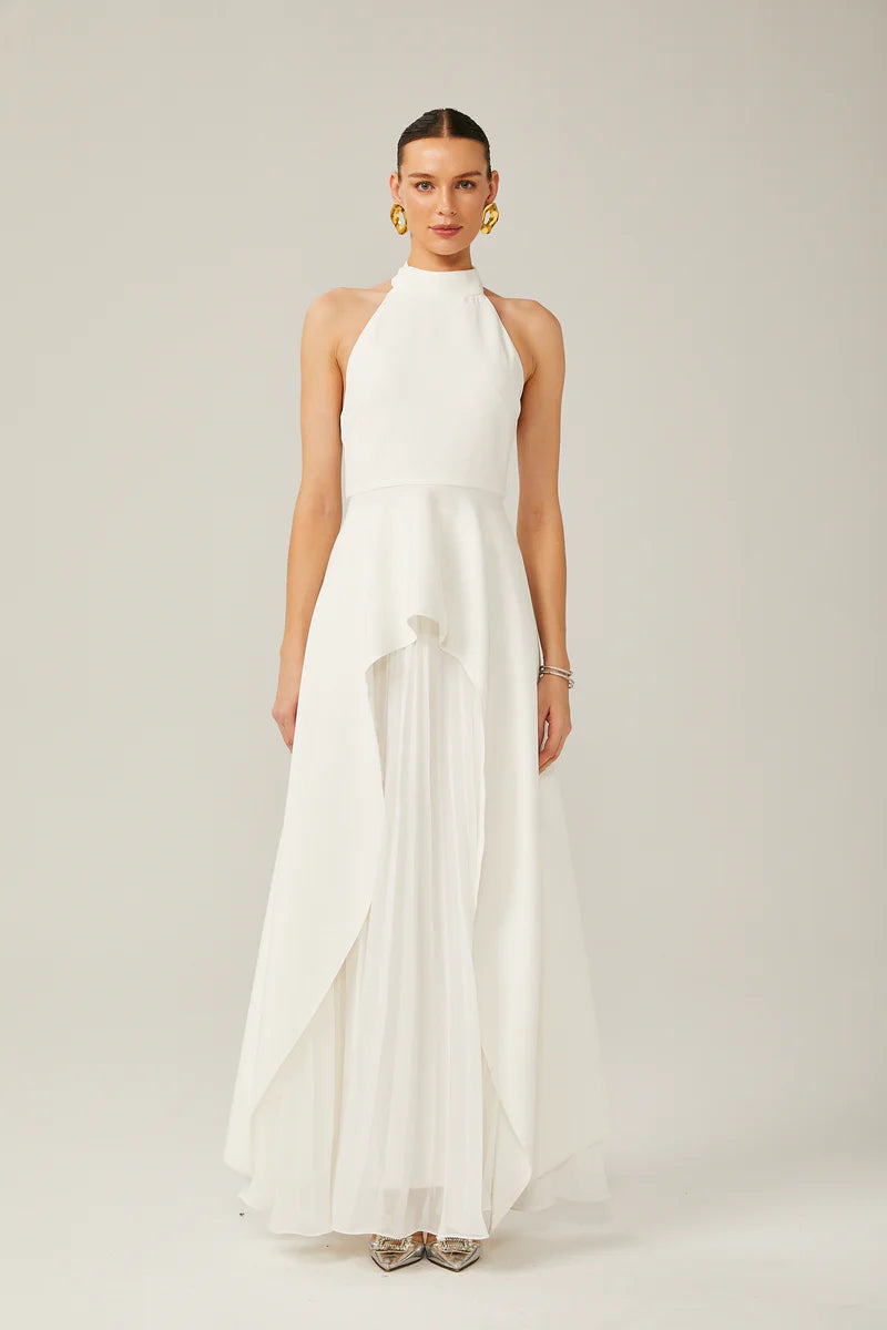 Vestido largo de capas con escote halter de Inés