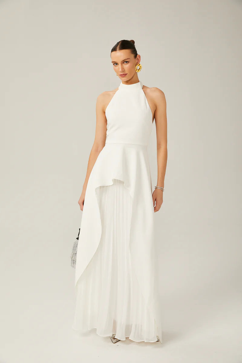 Vestido largo de capas con escote halter de Inés