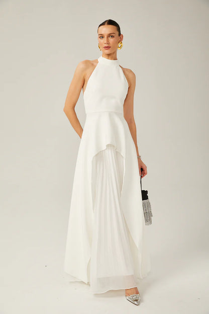 Vestido largo de capas con escote halter de Inés